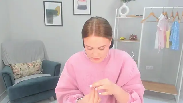 Liana Bert online show from February 26, 11:32 am