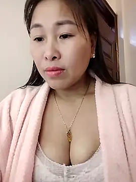 Snapshot of 01_ANNA_01 chatting on February 23, 1:44 pm 01 ANNA 01 online show from February 23, 1:44 pm