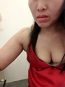 01 ANNA 01 online show from May 4, 6:22 pm