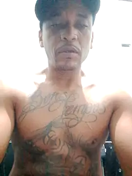 Snapshot of Rodr_go14 chatting on July 15, 1:51 pm Rodr go14 online show from July 15, 1:51 pm