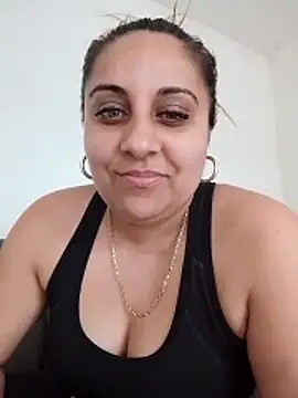 I amXenox online show from March 24, 10:04 am