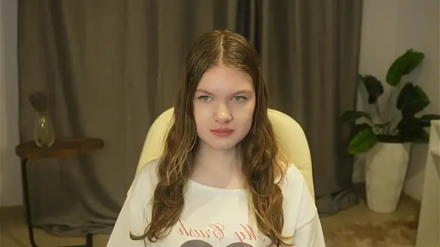 Snapshot of BrennaReul chatting on March 2, 1:51 pm BrennaReul online show from March 2, 1:51 pm