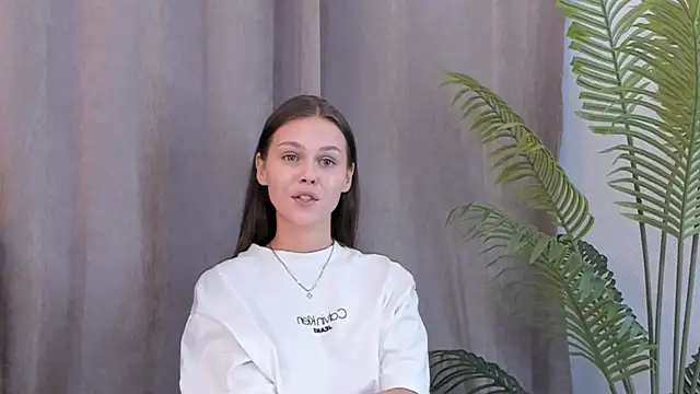 EarthaLevra online show from February 24, 12:06 pm