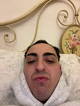 Snapshot of ombra99 chatting on March 4, 2:36 pm ombra99 online show from March 4, 2:36 pm