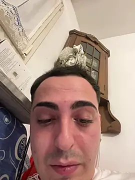 Snapshot of ombra99 chatting on February 28, 5:23 pm ombra99 online show from February 28, 5:23 pm