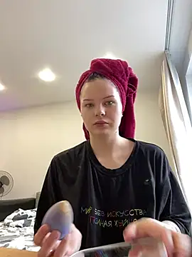 CindyMil online show from June 28, 3:46 am