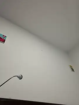 IrisBound online show from April 6, 1:23 am