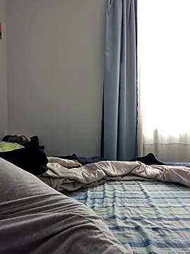 IrisBound online show from April 15, 12:42 pm