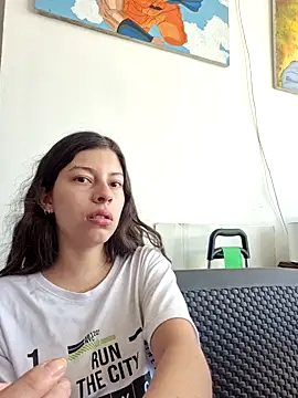 IrisBound online show from May 1, 2:00 pm