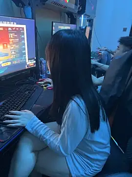 Snapshot of TTbeibei178 chatting on February 25, 4:18 pm TTbeibei178 online show from February 25, 4:18 pm