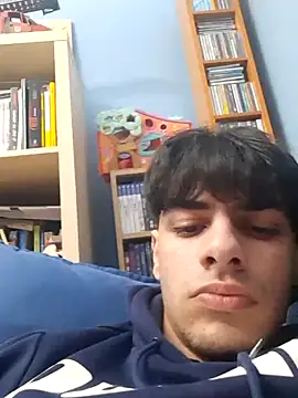 ilcazzone32 online show from April 14, 7:41 pm