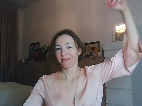 angelicfenix online show from February 27, 2:39 pm