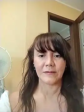 Snapshot of MilkCandyGirl chatting on May 23, 7:29 am MilkCandyGirl online show from May 23, 7:29 am