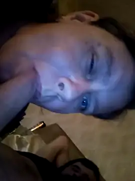 DiamondDaisy online show from April 15, 7:58 am