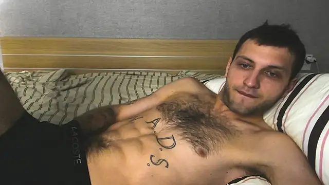 DarkRogue19 online show from March 5, 3:41 pm