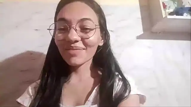 RosalbaVedovelli online show from February 26, 6:41 pm