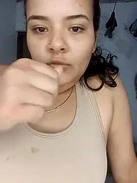 Emily Rouse23 online show from March 20, 11:39 pm