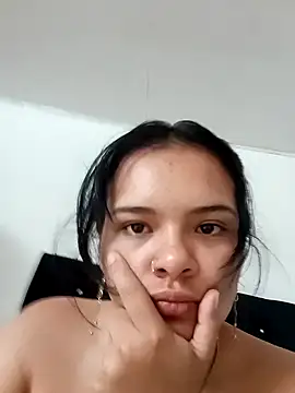 Emily Rouse23 online show from March 2, 6:15 pm