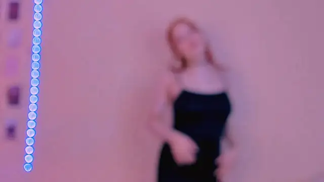 Snapshot of MelissaPrincess_ chatting on March 4, 5:37 am MelissaPrincess online show from March 4, 5:37 am