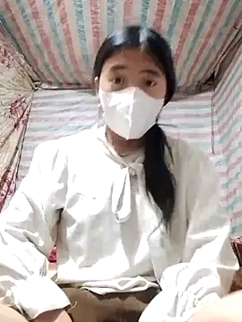 Lala-labu online show from March 13, 9:25 am