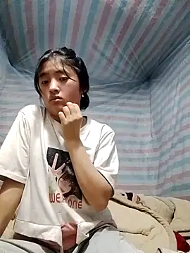 Lala-labu online show from April 18, 1:24 pm