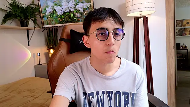 Sr evann online show from March 11, 4:34 pm