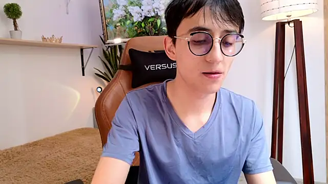 Sr evann online show from April 19, 4:19 pm