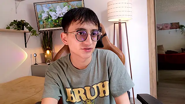 Sr evann online show from March 9, 3:48 pm