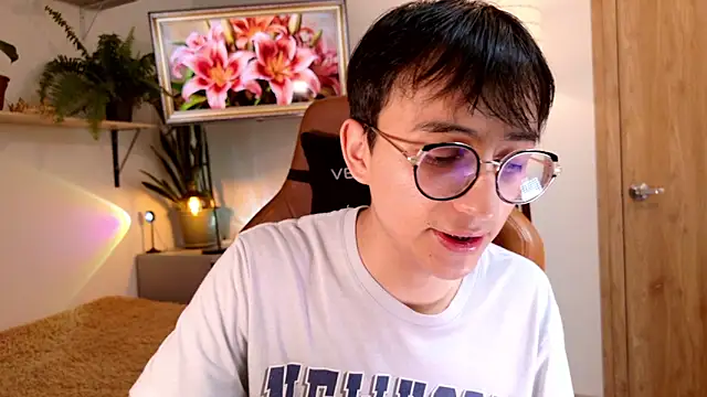 Sr evann online show from April 15, 3:05 pm