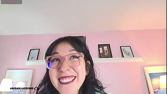 Abigailladyy online show from May 28, 11:38 am