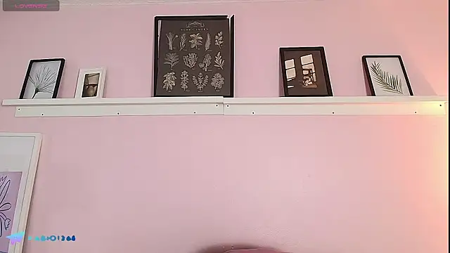 Snapshot of Abigailladyy chatting on June 3, 2:33 pm Abigailladyy online show from June 3, 2:33 pm