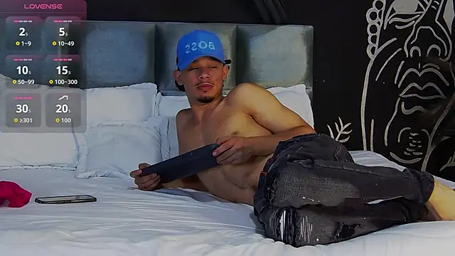 Luna Dante fox online show from April 16, 12:06 pm