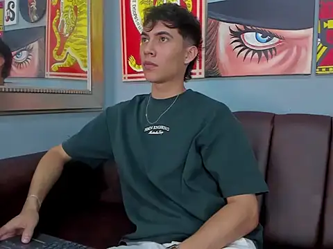 AronTawers online show from March 7, 7:08 pm