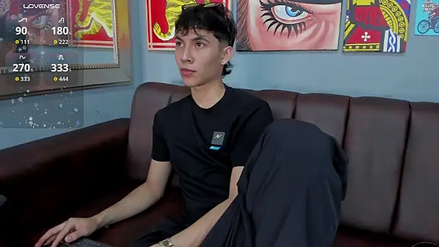 AronTawers online show from March 28, 7:15 pm