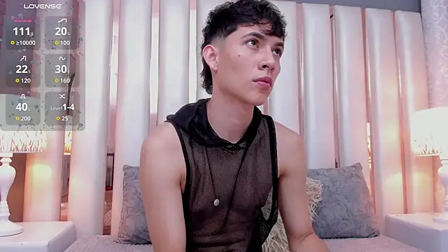 AronTawers online show from April 12, 9:29 pm