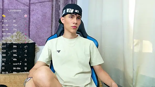 AronTawers online show from May 20, 7:22 pm