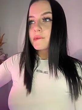 LolaKONG online show from March 1, 6:52 pm