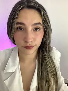 Snapshot of MANU_EF chatting on February 24, 1:56 pm MANU EF online show from February 24, 1:56 pm