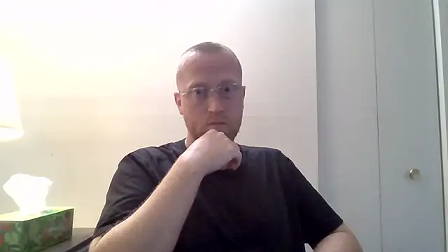 Snapshot of tytheexhibionist chatting on June 12, 2:15 pm tytheexhibionist online show from June 12, 2:15 pm