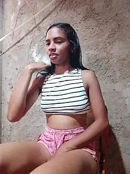 valentina gomez1 online show from May 27, 12:45 pm