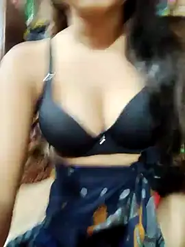 Snapshot of hotti_kritika chatting on May 6, 7:01 am hotti kritika online show from May 6, 7:01 am
