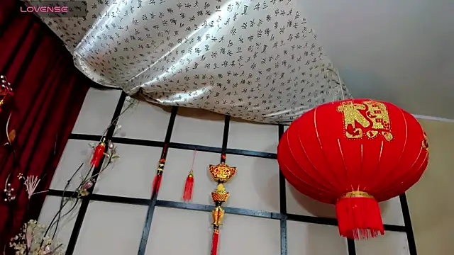 madison mujica  online show from March 19, 3:28 am