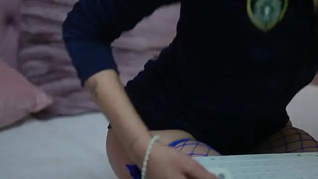 CarinaFoxy online show from March 1, 9:59 pm