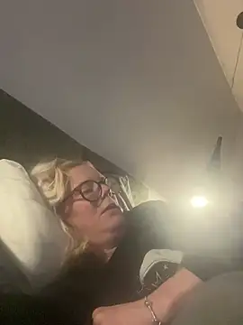 Amelie BlondeXX online show from March 2, 10:22 am