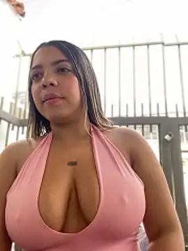 AdaPink  online show from April 18, 1:13 pm