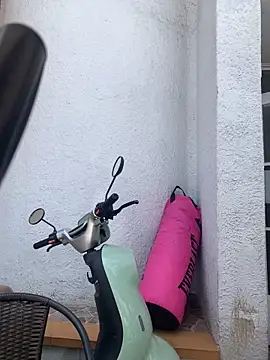 AdaPink  online show from April 2, 3:30 pm