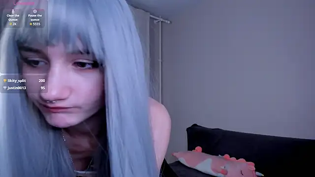 kira montelle online show from March 29, 6:53 pm