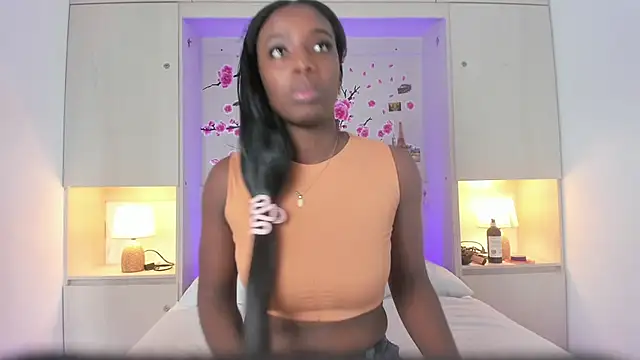 Snapshot of Oshun_444 chatting on July 11, 7:58 pm Oshun 444 online show from July 11, 7:58 pm