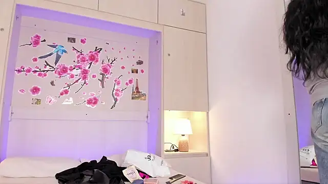 Oshun 444 online show from April 9, 12:11 pm