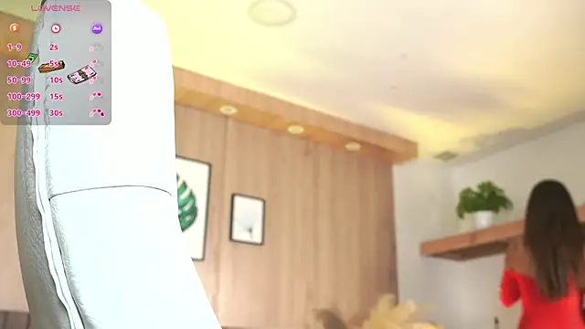 SilviaStoneX online show from March 23, 11:32 am